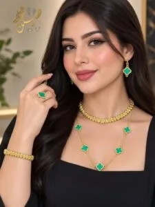 طقم كارتير وطقم فانكليف ذهب عيار 18 بفخامة استثنائية 13 طقم كارتير وطقم فانكليف ذهب عيار 18 بفخامة استثنائية